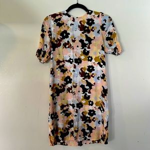 Floral puff sleeve dress